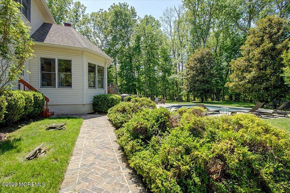 Millstone, New Jersey, 08510, United States, 5 Bedrooms Bedrooms, ,4 BathroomsBathrooms,Residential,Active,2034660
