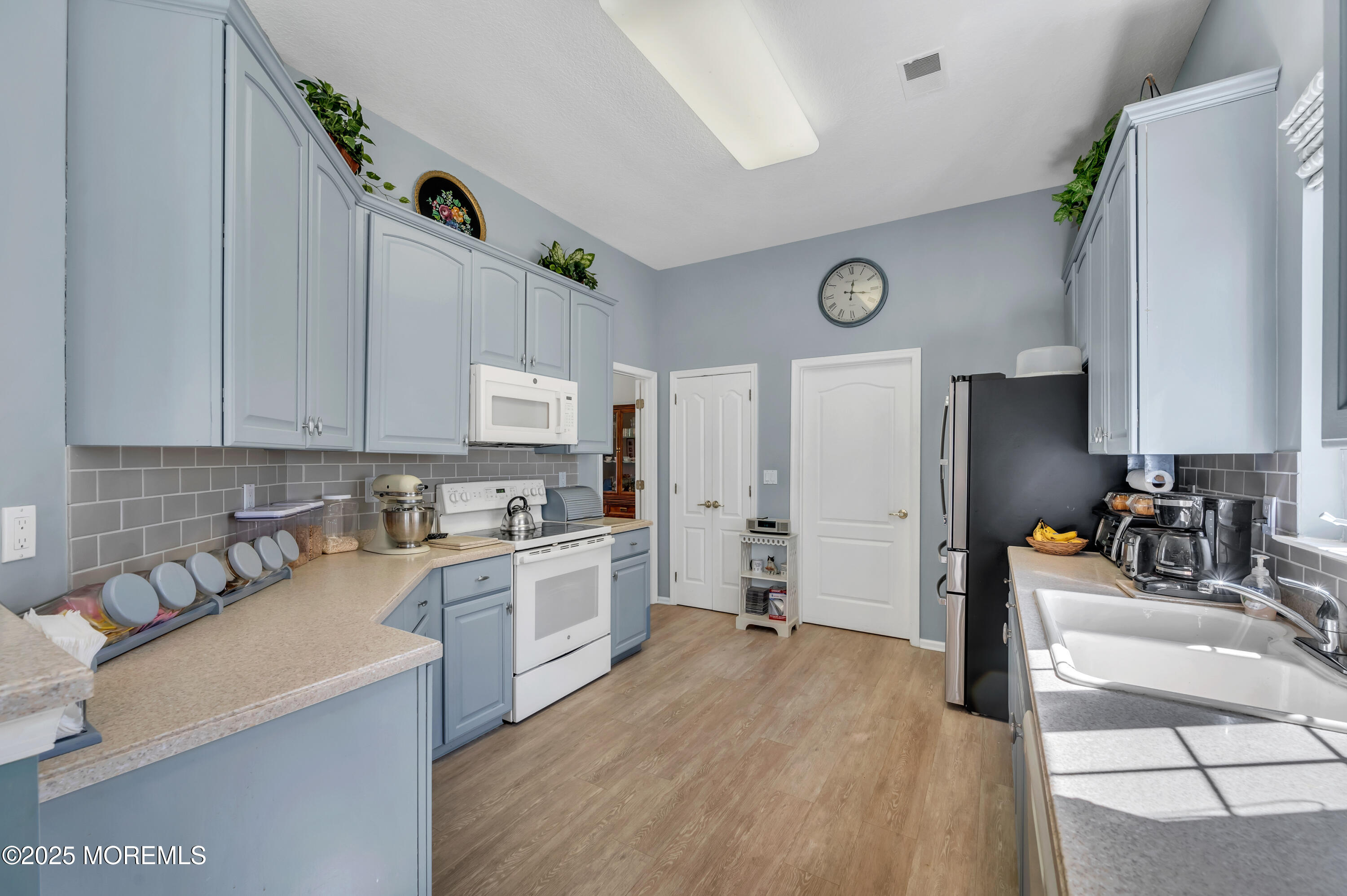 65 Spring Valley Drive, Lakewood, New Jersey image 9