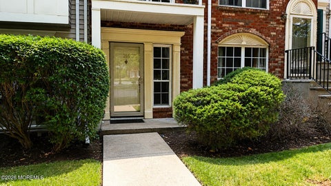 Condo For Sale - 216 Sapphire Lane<br/> Somerset County, Franklin Park, NJ 08823