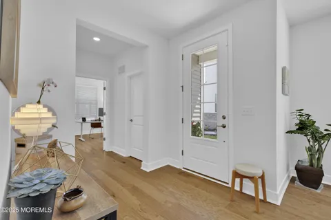 MLS: 22511765