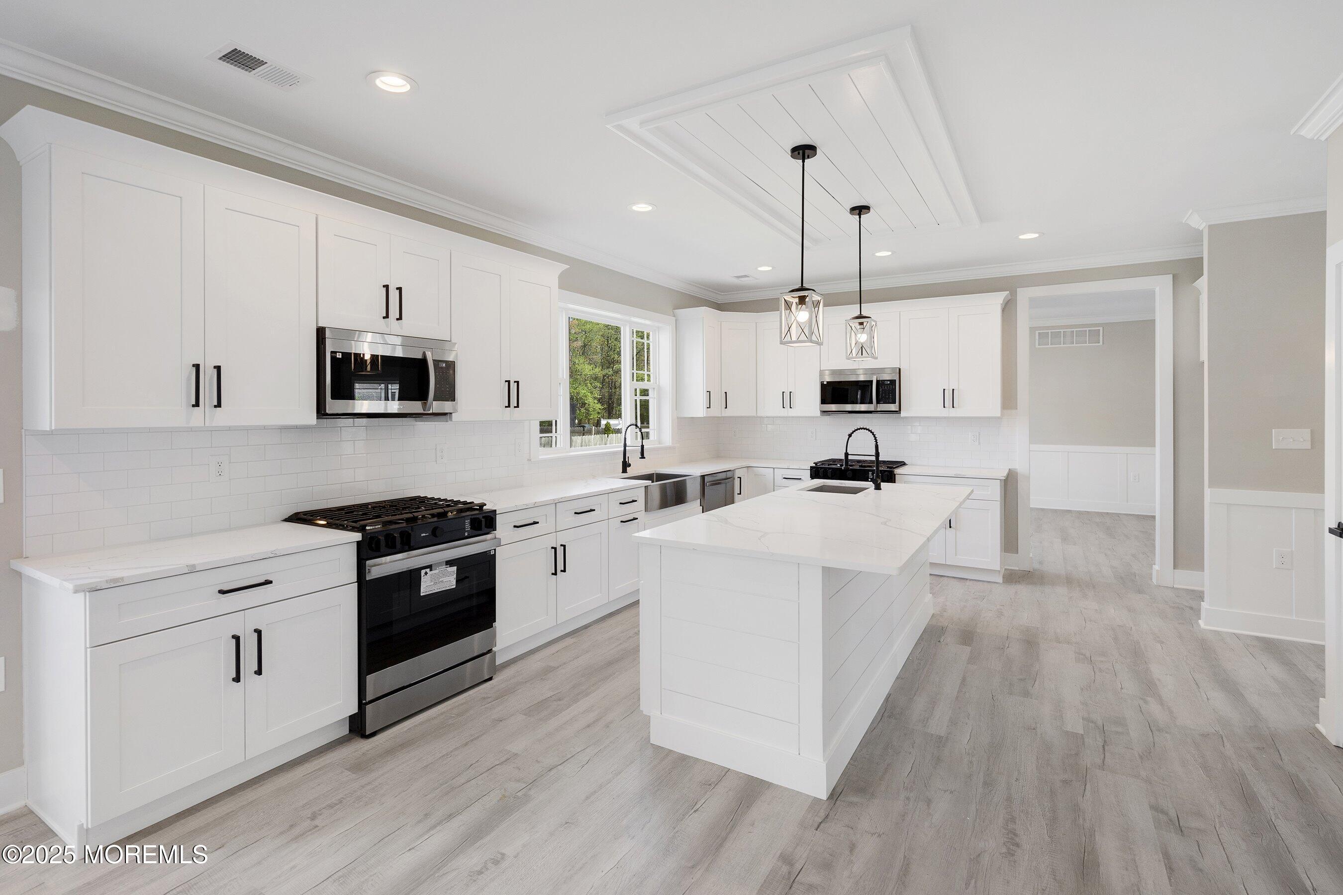 2141 Broadway Boulevard, Toms River, New Jersey image 10