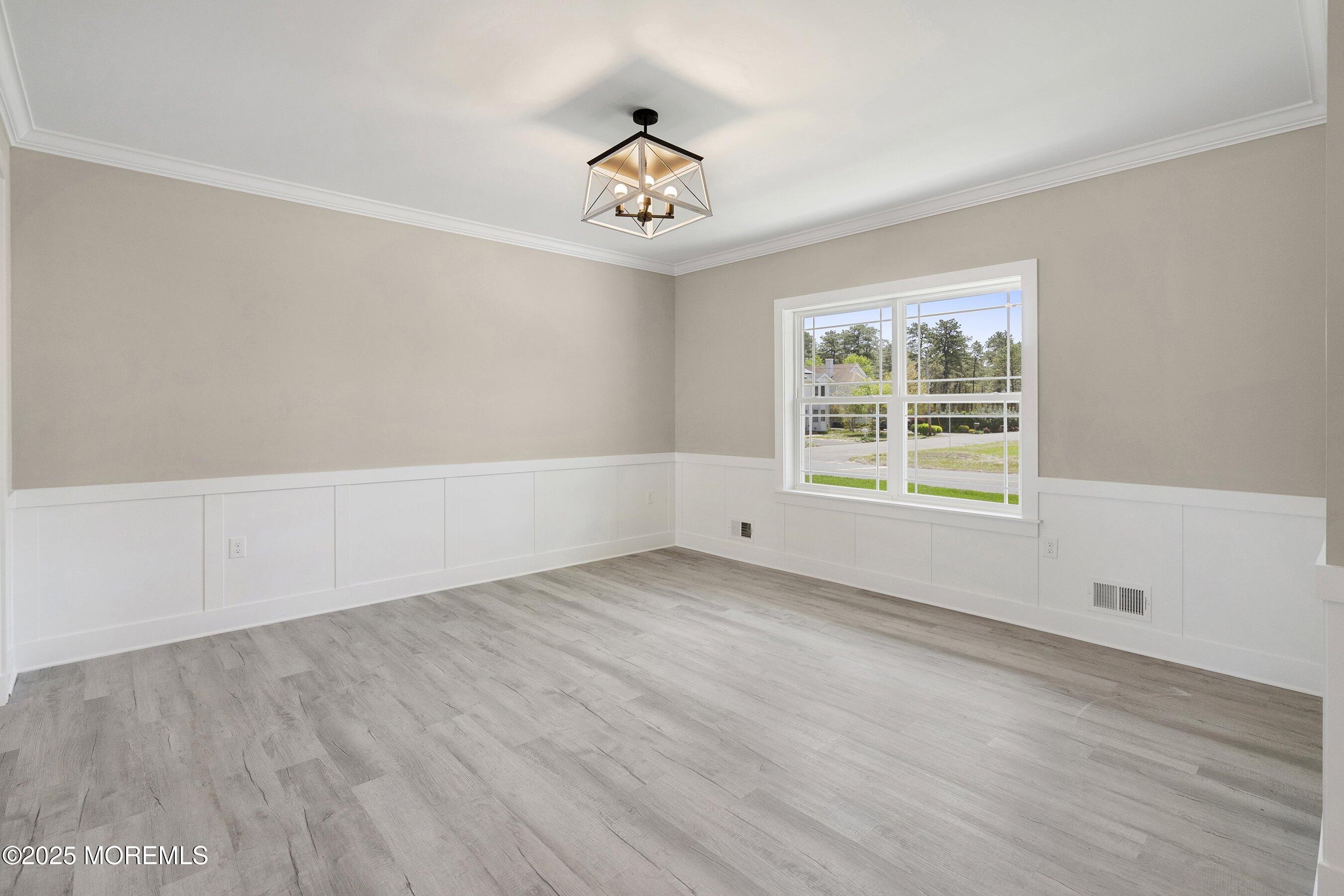 2141 Broadway Boulevard, Toms River, New Jersey image 7