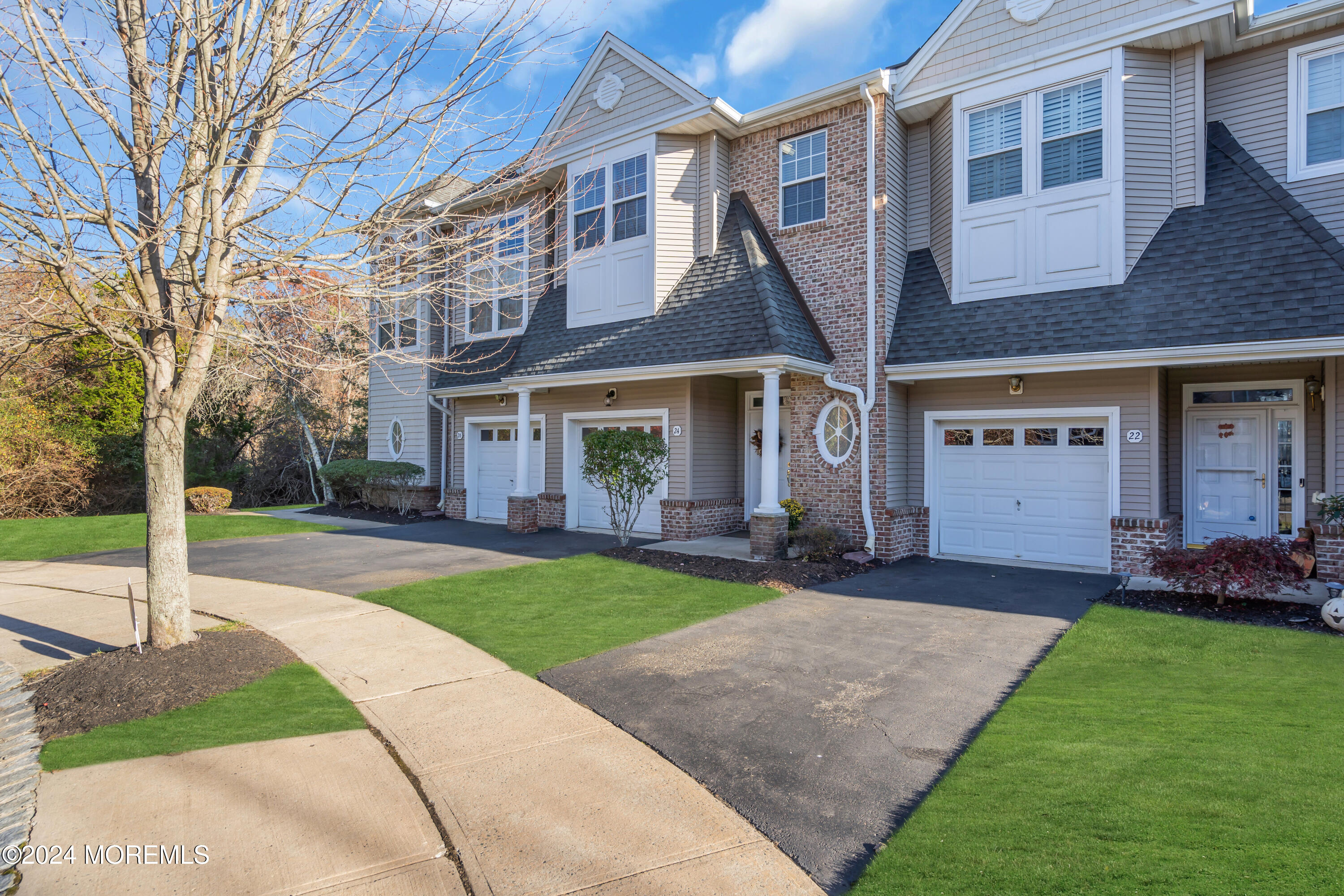 24 Island Breeze Court, Manahawkin, New Jersey image 2