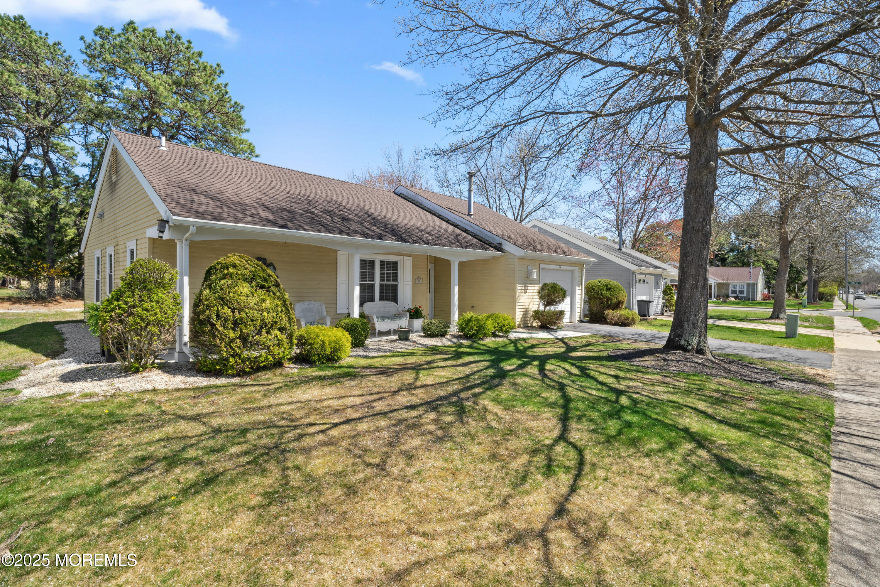 42 Canterbury Drive, Forked River, New Jersey image 2