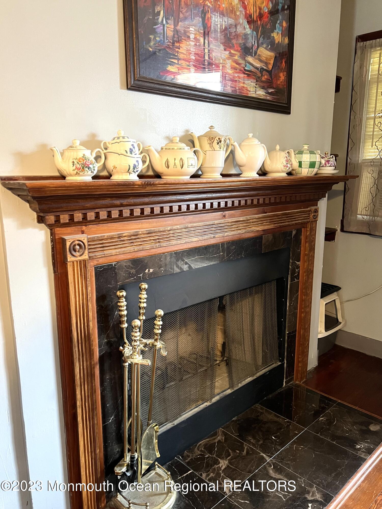 Photo 6 of 23 of 1625 W Princeton Avenue house