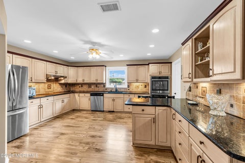 Photo for 526 Huntington Avenue