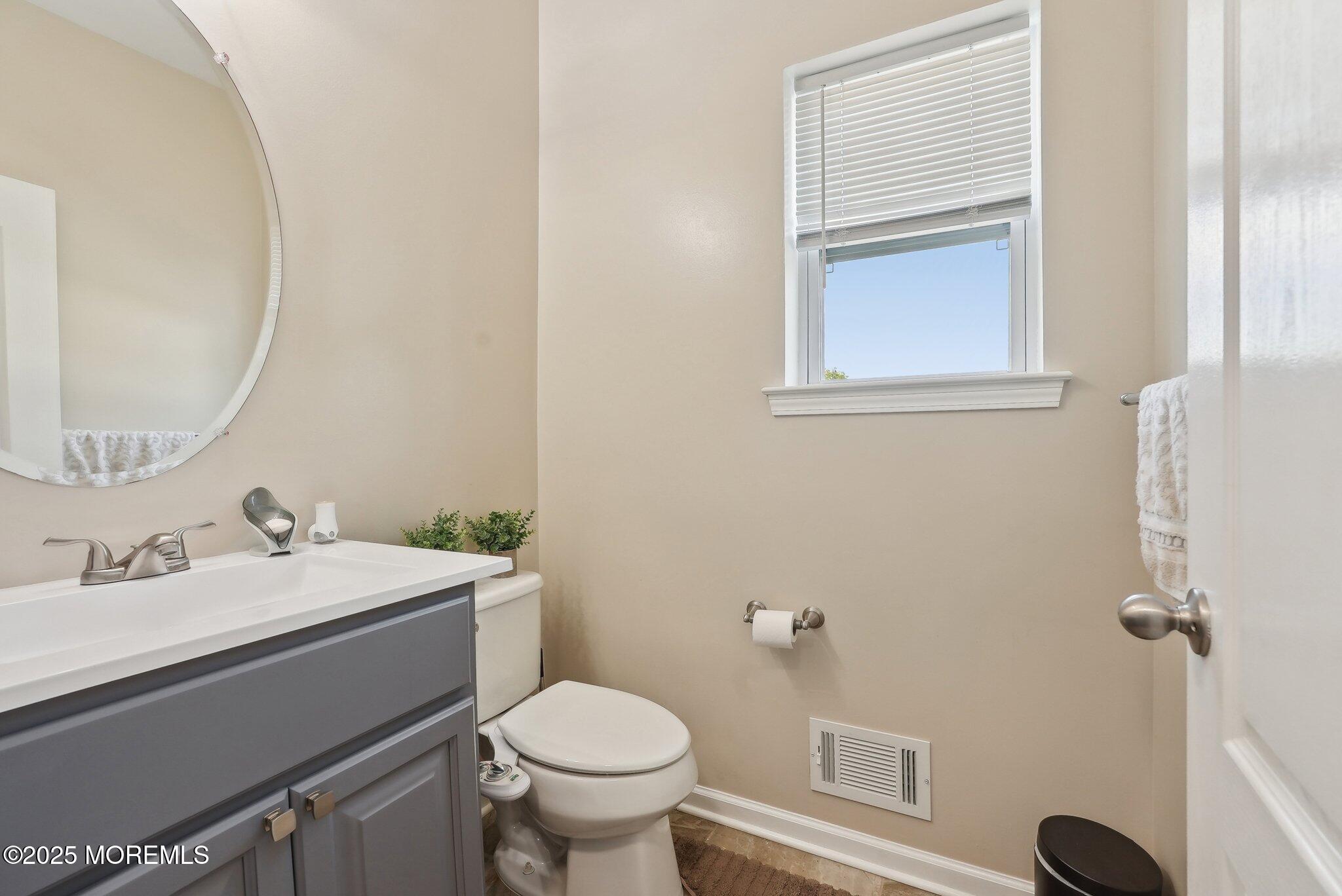4 Bridle Path, Bayville, New Jersey image 25
