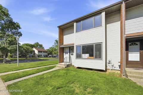 Condo For Sale - 371 Bolton Road<br/> East Windsor, NJ 08520