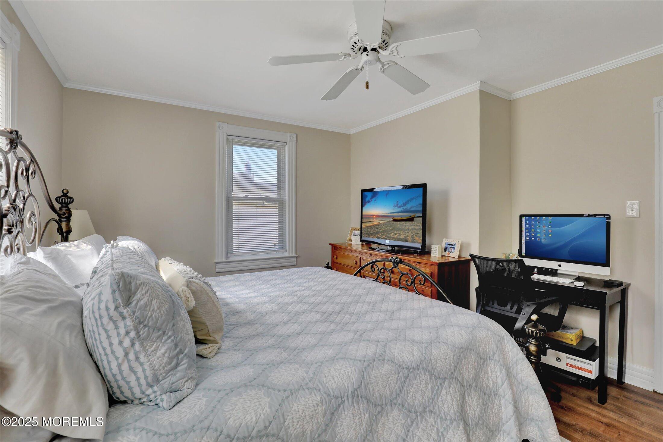 689 Morford Avenue, Long Branch, New Jersey image 29