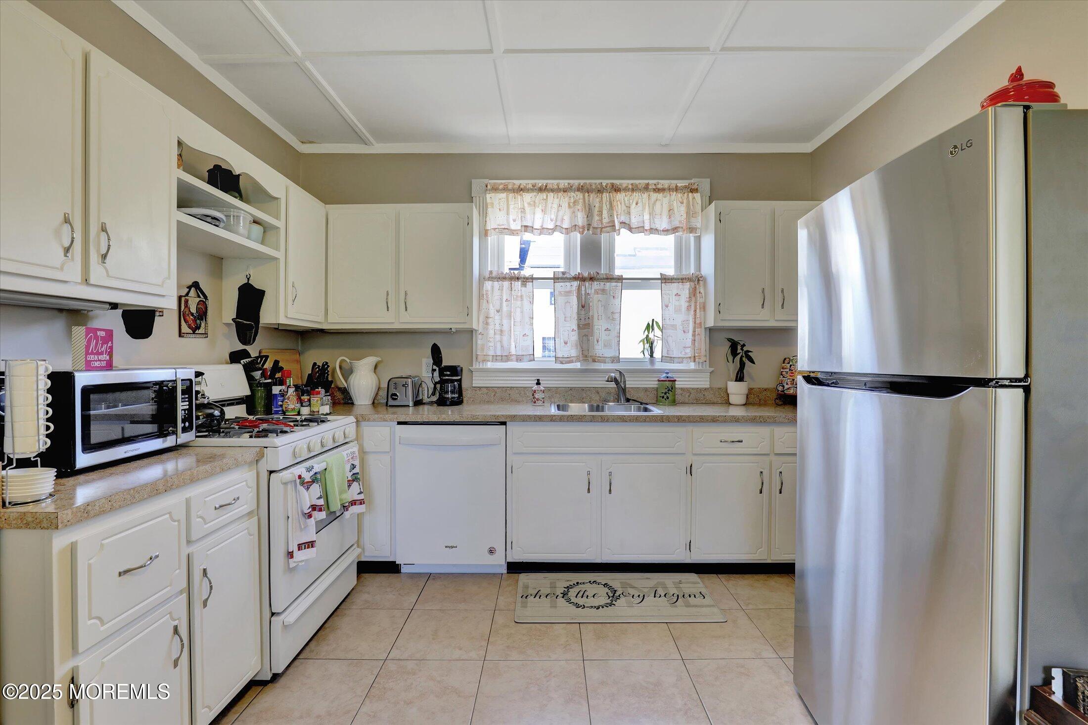 689 Morford Avenue, Long Branch, New Jersey image 18
