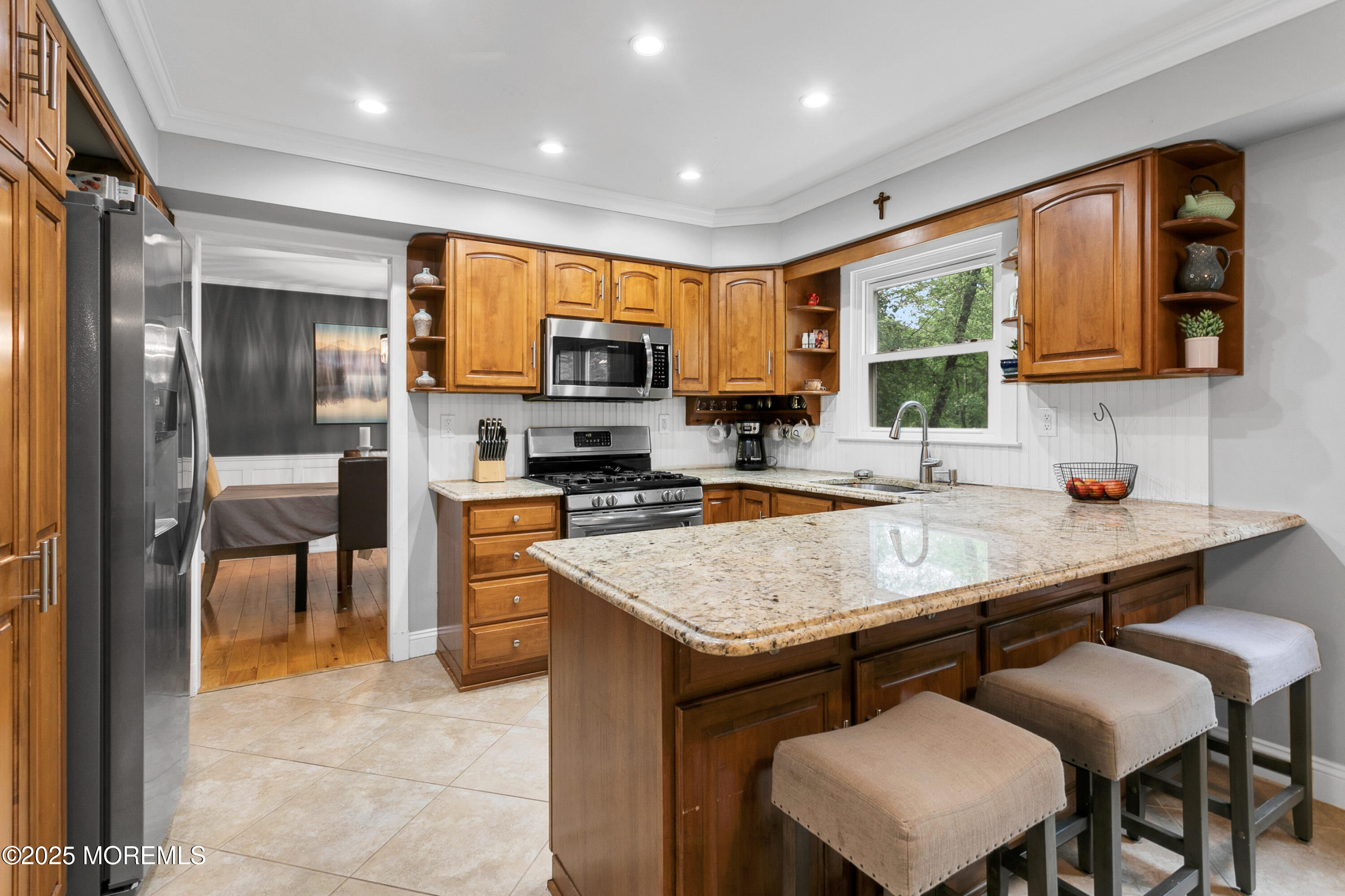 19 Stanley Lane, Middletown, New Jersey image 14