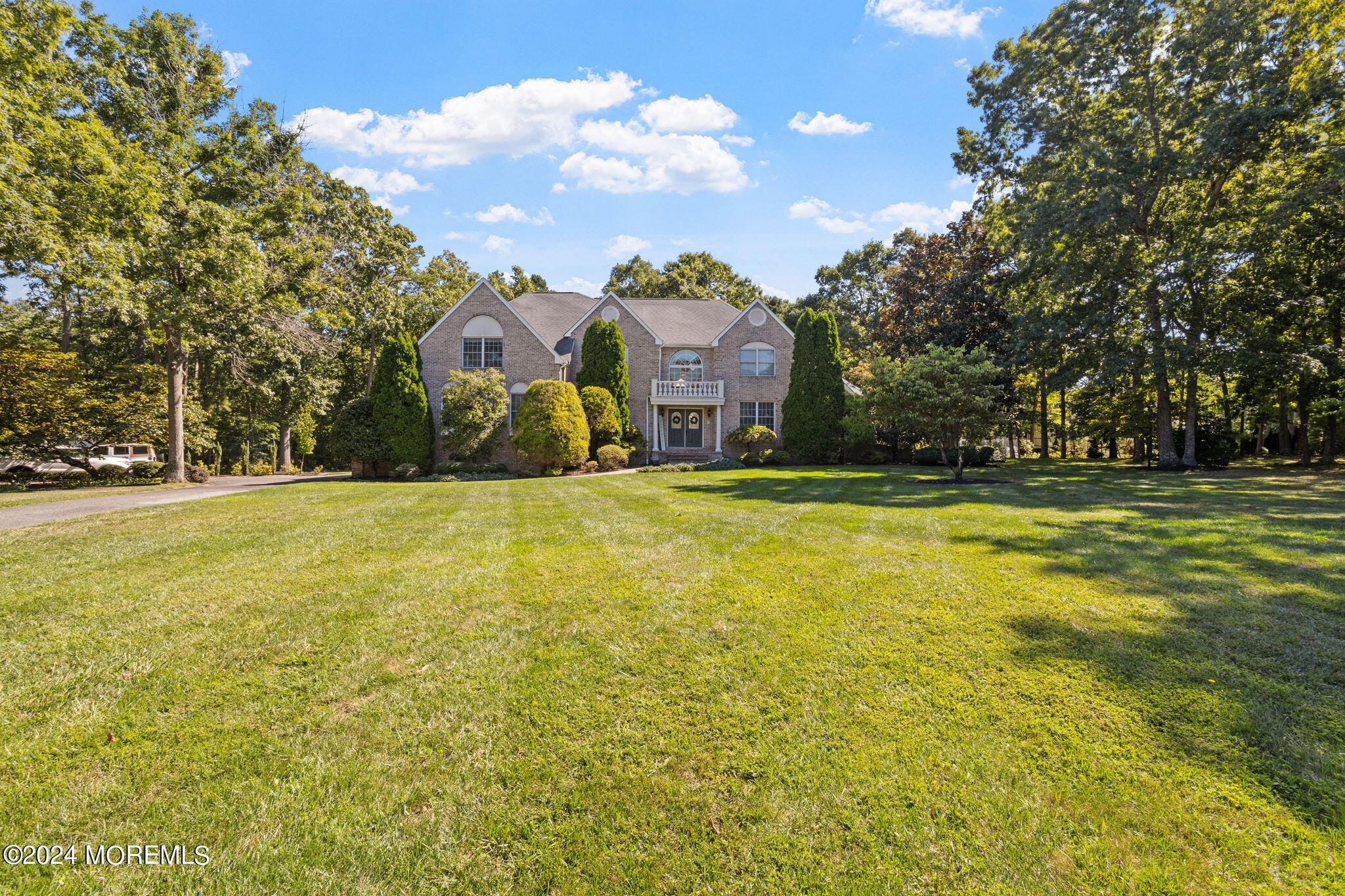 611 Pineview Drive, Galloway, New Jersey image 4
