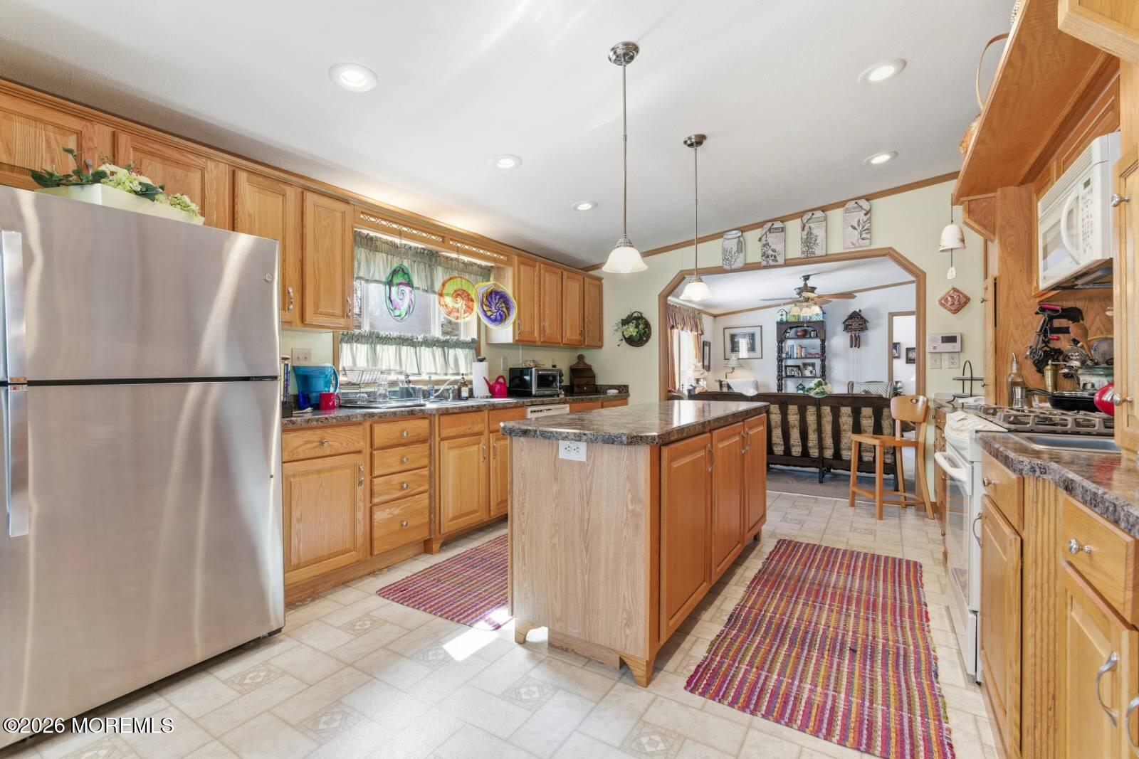 35 Goldenrod Place