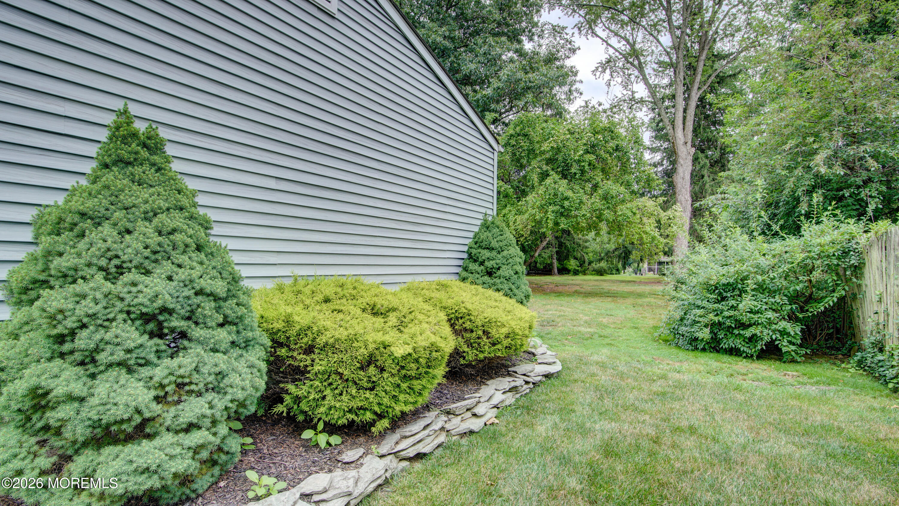 10 Cornwall Drive