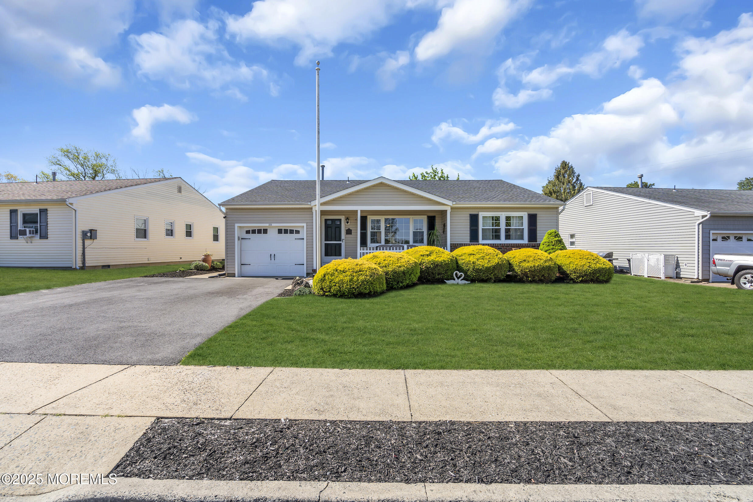 223 Westbrook Drive, Toms River, New Jersey image 31