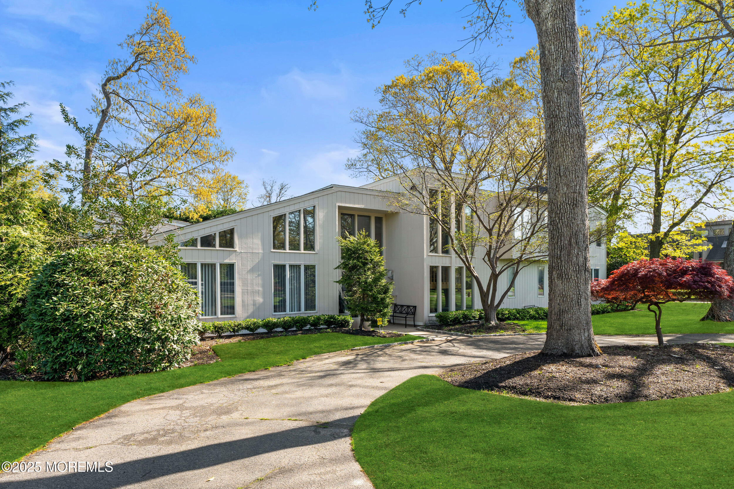 311 Park Avenue