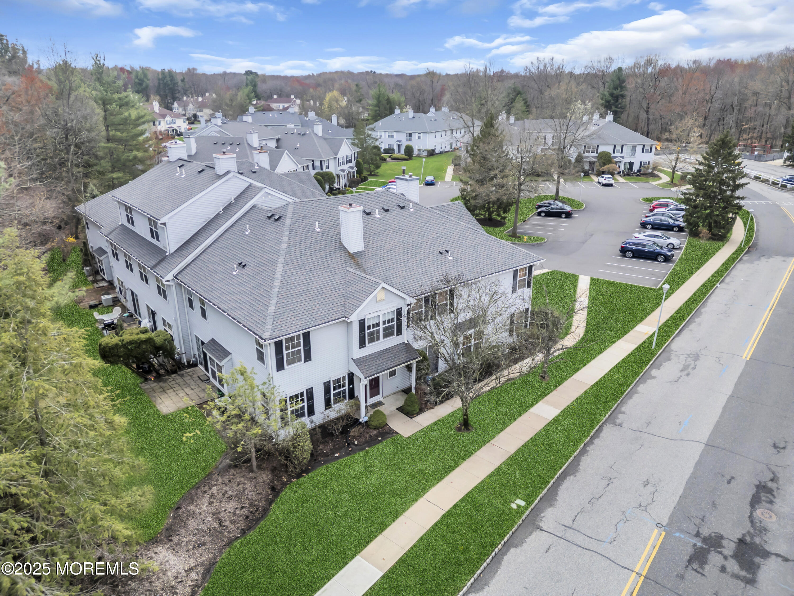 991 Lily Court, Morganville, New Jersey image 46