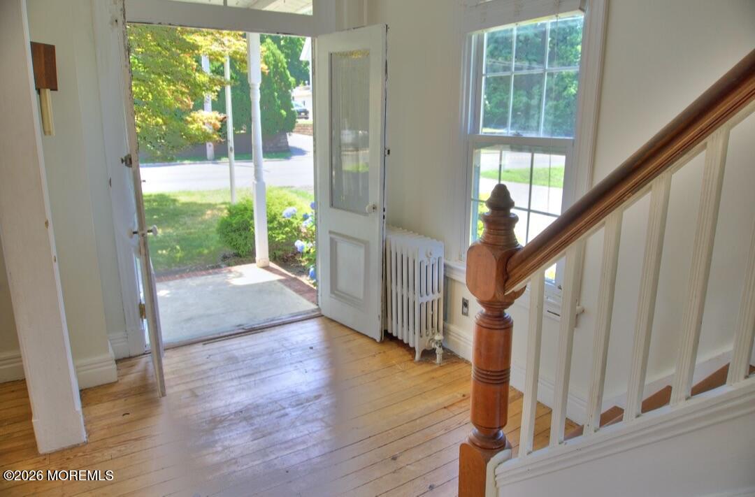 302 Monmouth Road