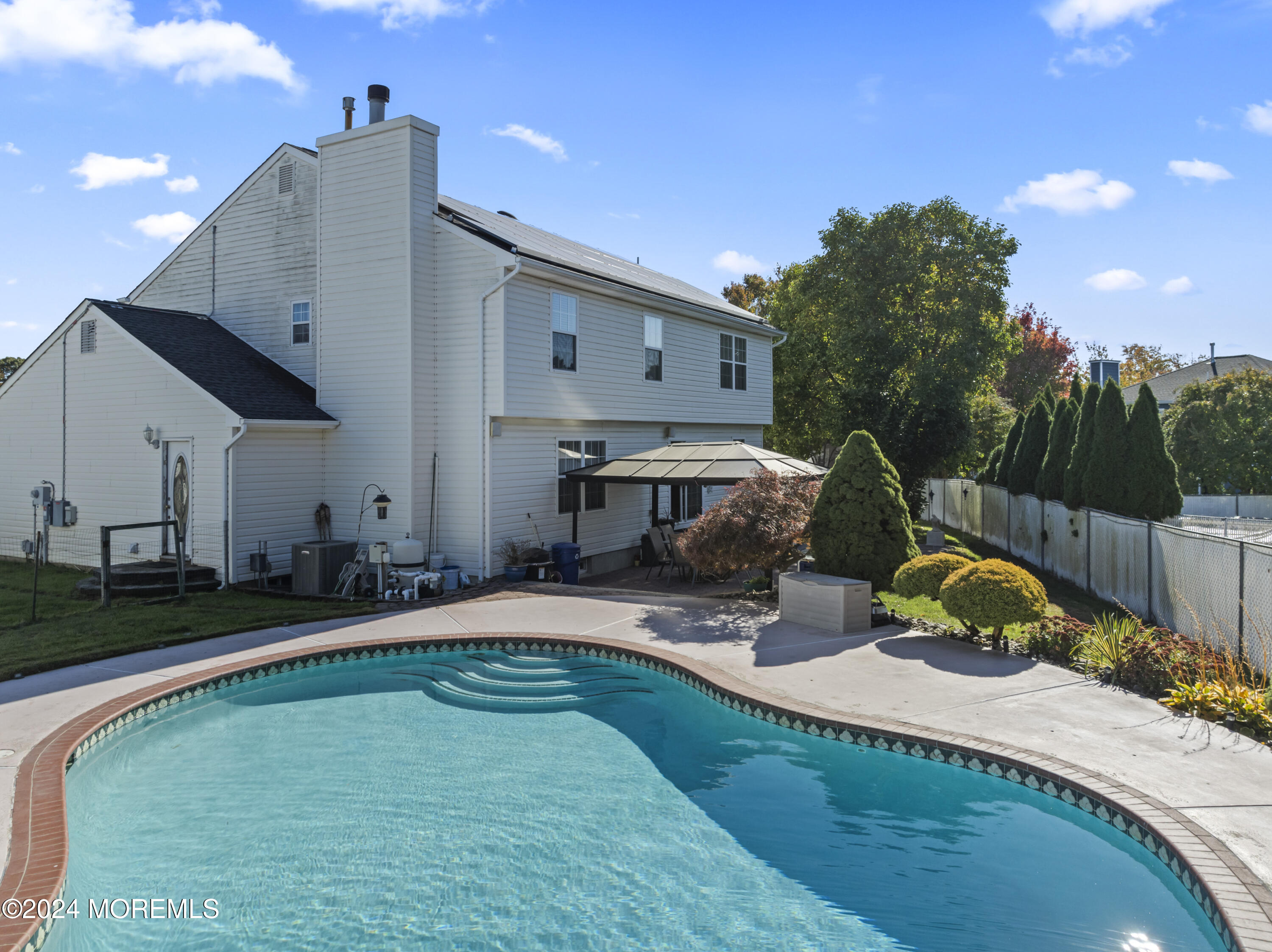 208 Mako Court, Brick, New Jersey image 6