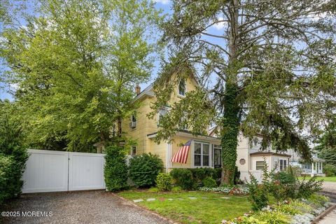 Homes For Sale - 216 Center Street<br/> Tuckerton, NJ 08087