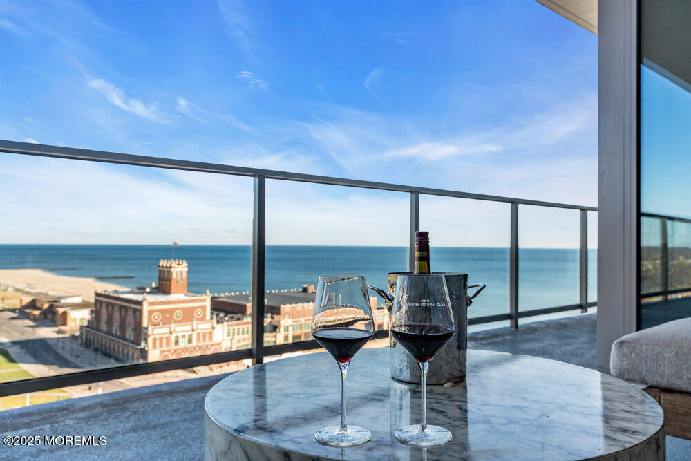 1101 Ocean Avenue N 1412