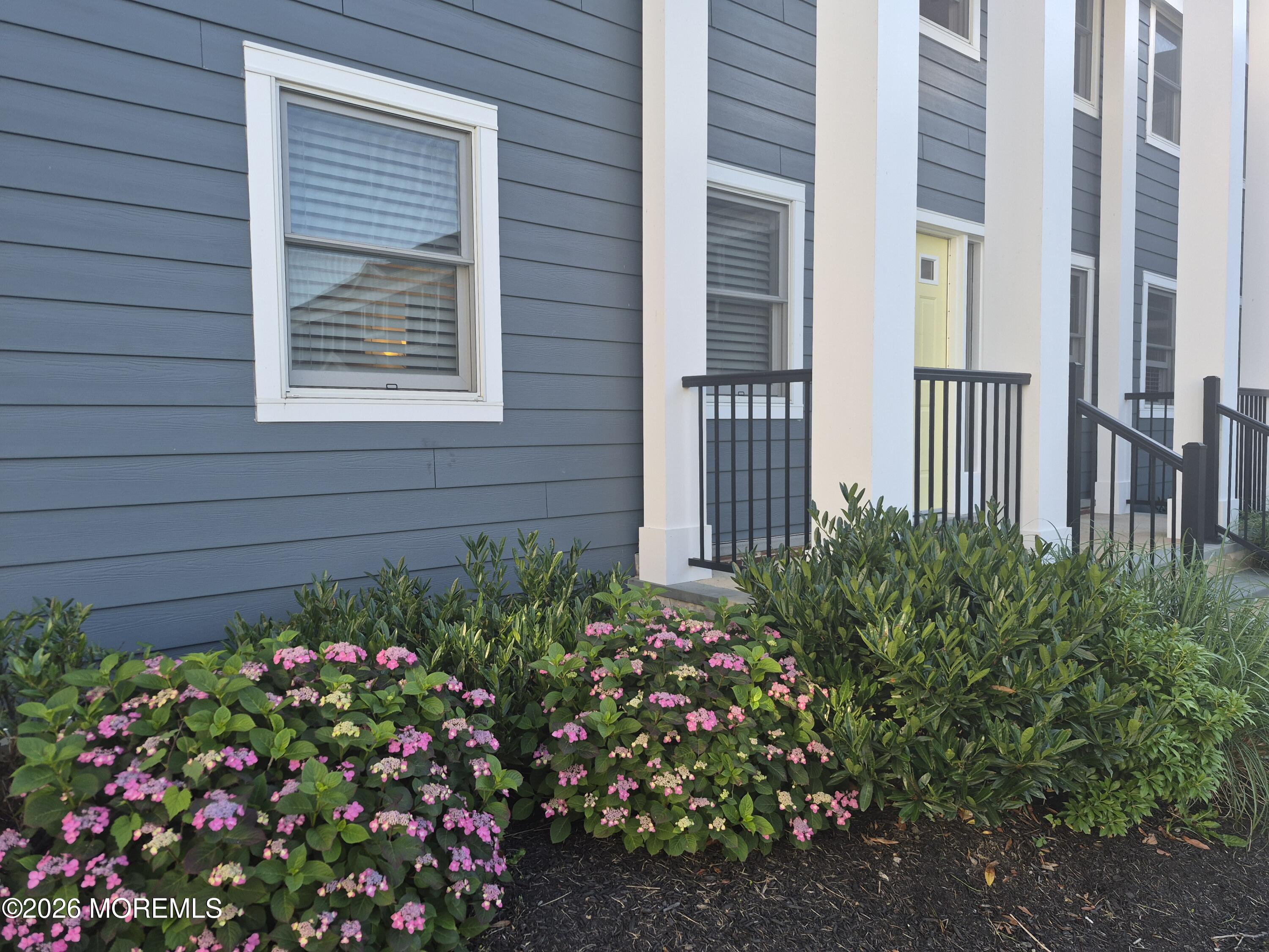 306 Deal Lake Drive 40