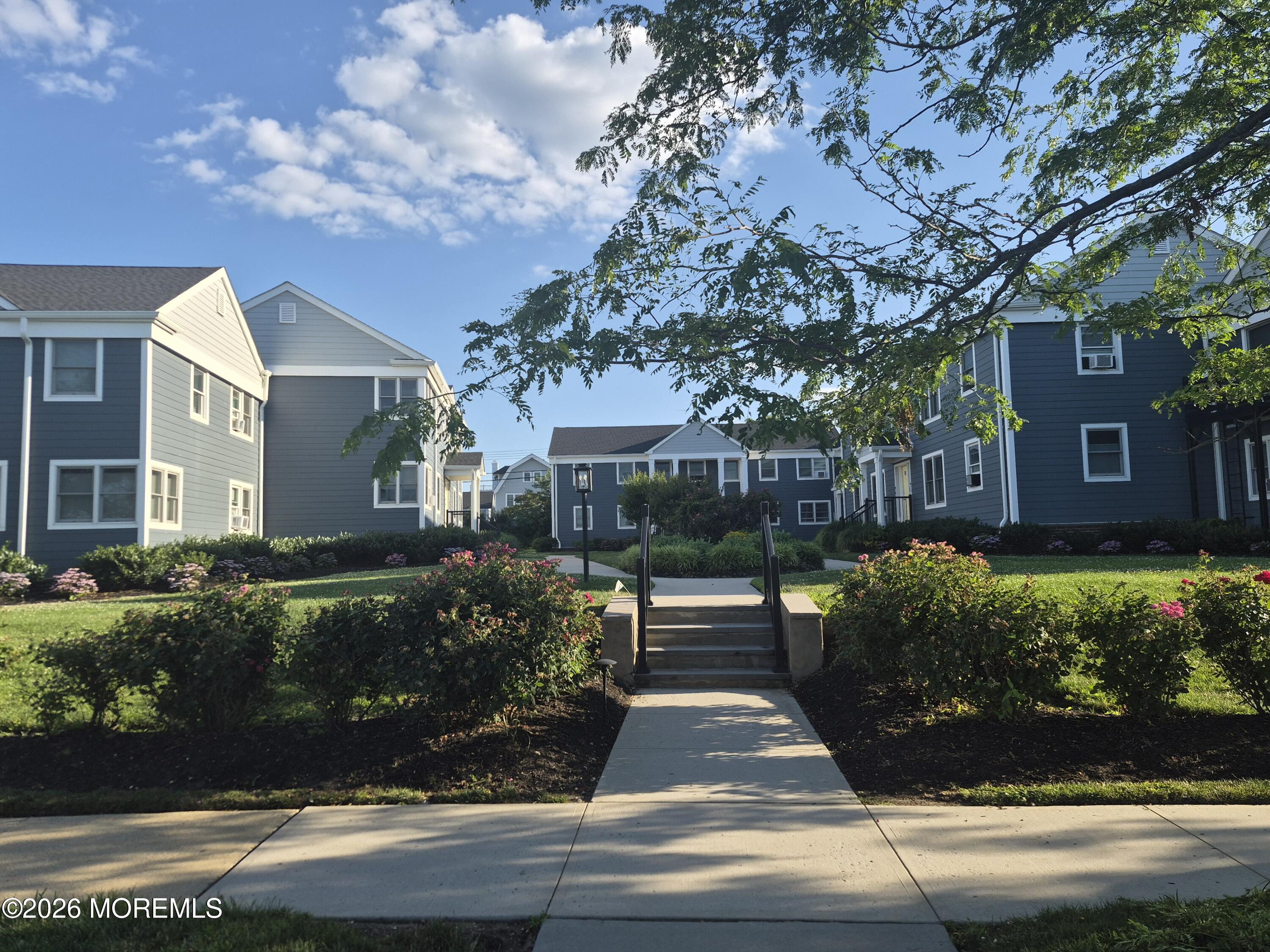 306 Deal Lake Drive 40