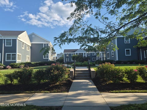 Condo For Sale - 306 Deal Lake Drive #40<br/> Monmouth County, Asbury Park, NJ 07712