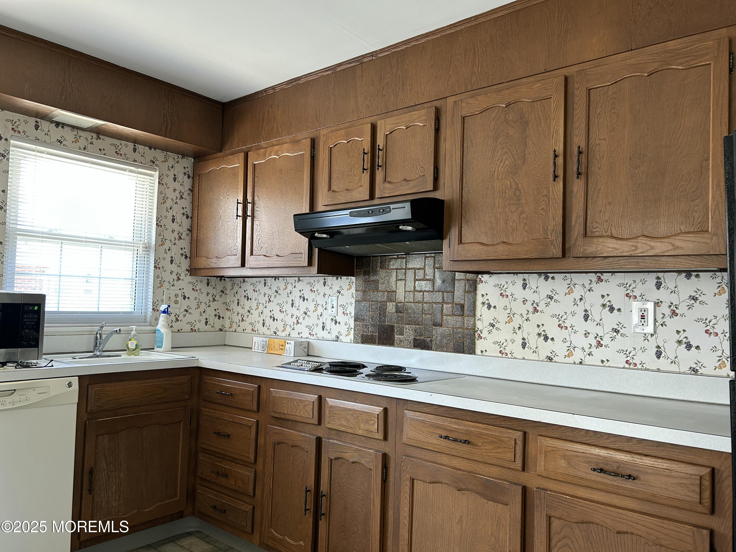 1047B Fife Court, Lakewood, New Jersey image 6
