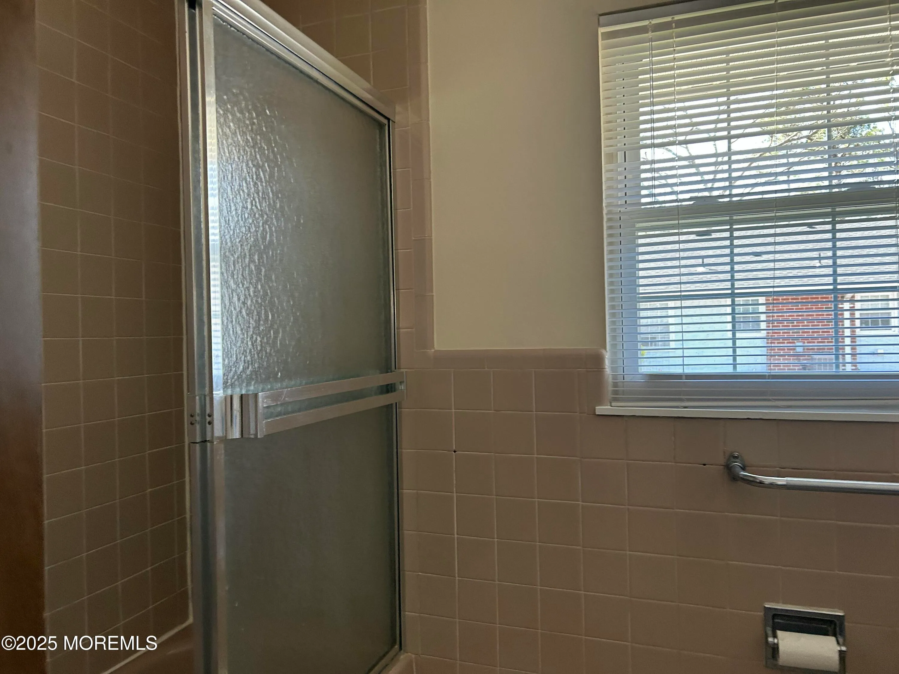 Lakewood, New Jersey 08701, United States, 2 Bedrooms Bedrooms, ,1 BathroomBathrooms,Residential,Active,111713