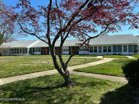 1047B Fife Court, Lakewood, NJ 08701 - MLS#: 22511139