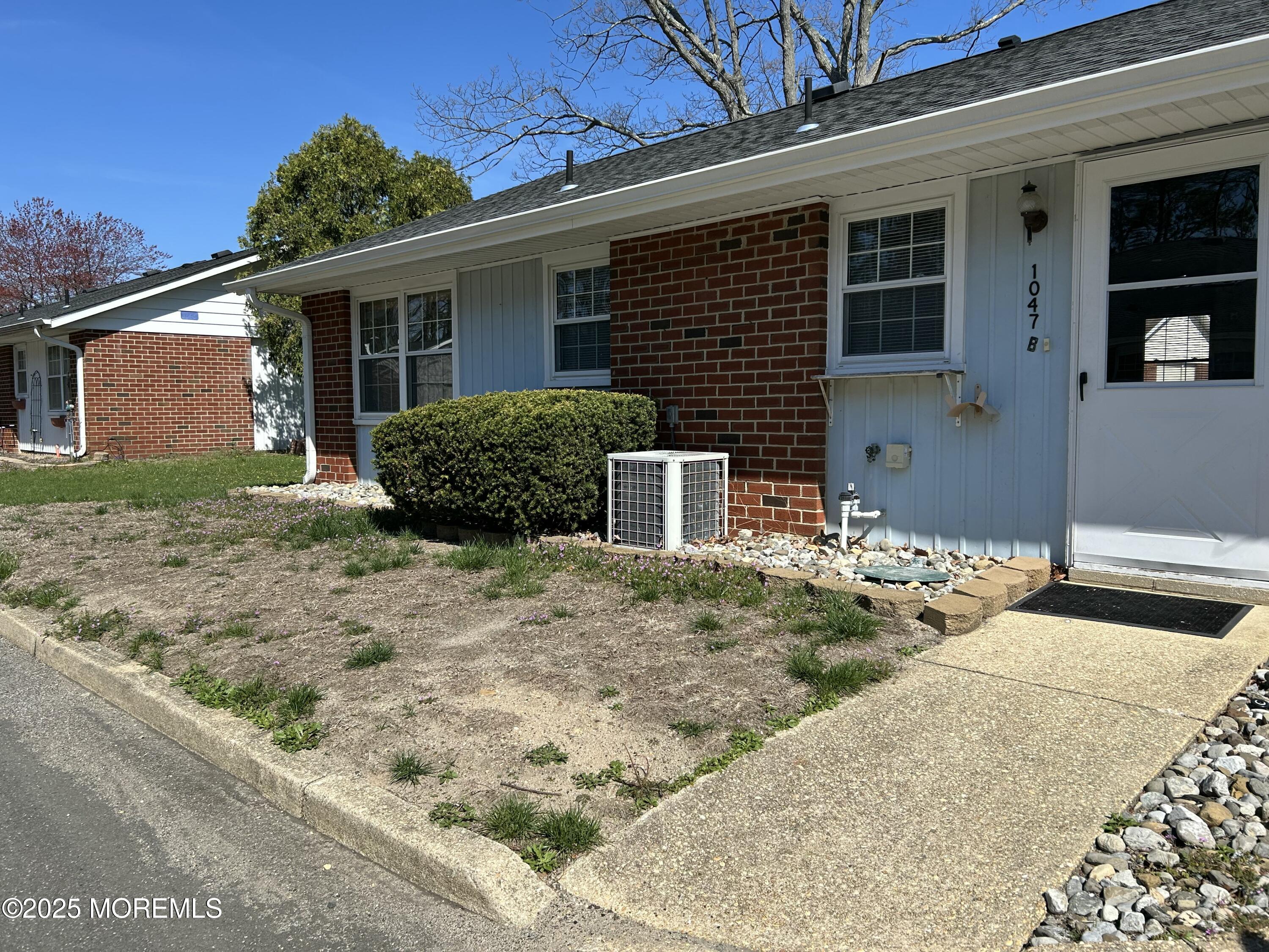 1047B Fife Court, Lakewood, New Jersey image 4