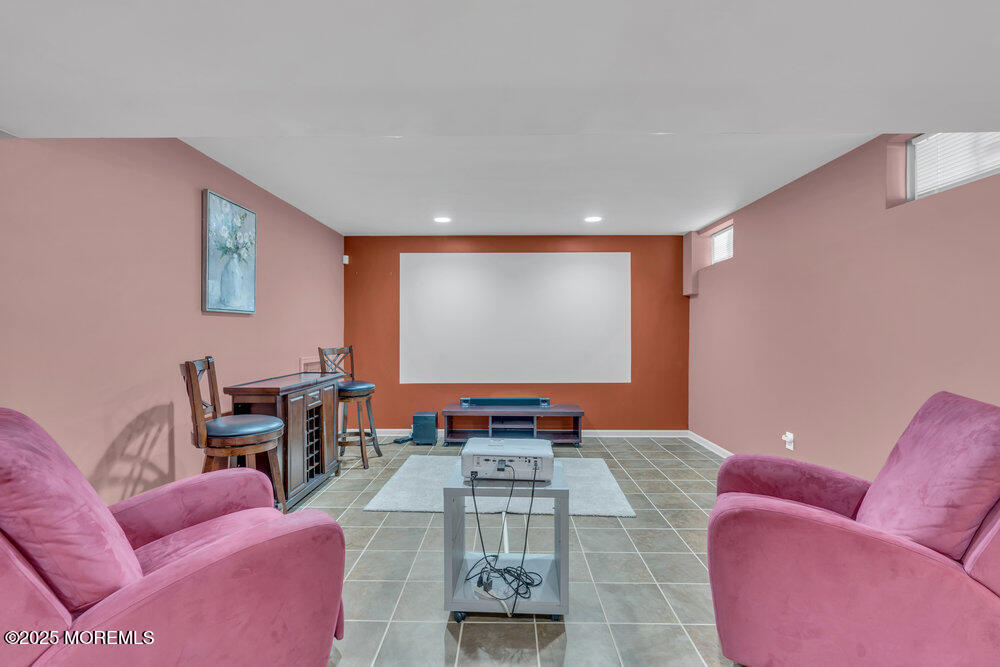 26 Inwood Drive, Manalapan, New Jersey image 34