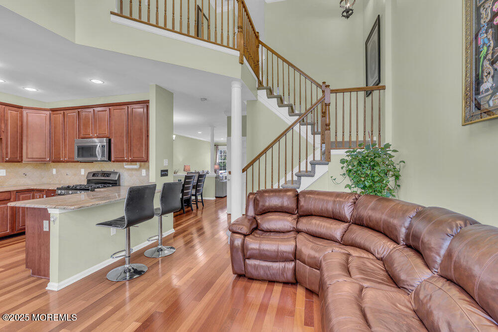 26 Inwood Drive, Manalapan, New Jersey image 9