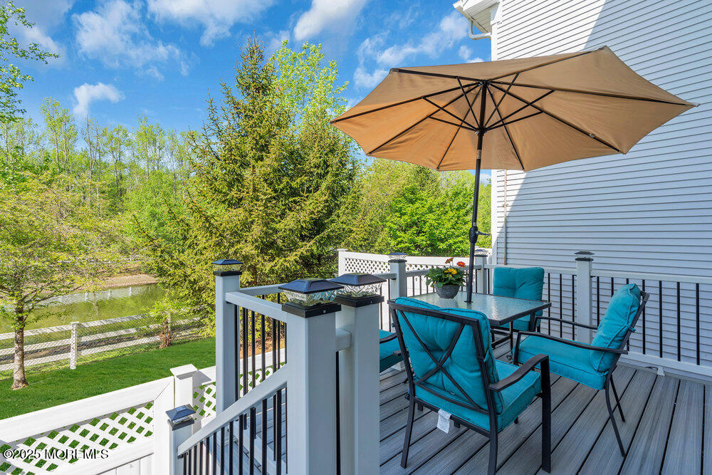 26 Inwood Drive, Manalapan, New Jersey image 18