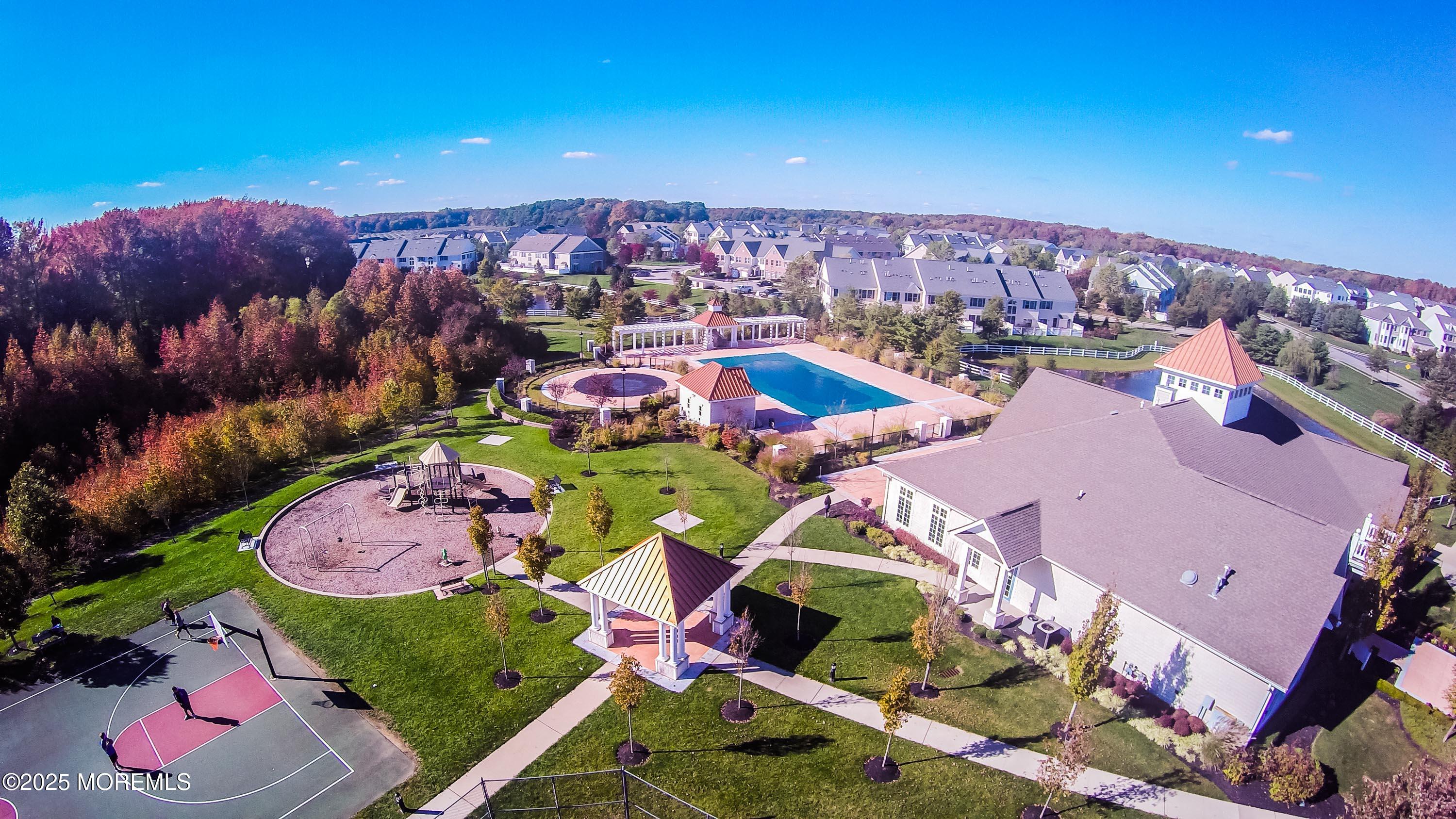 26 Inwood Drive, Manalapan, New Jersey image 43
