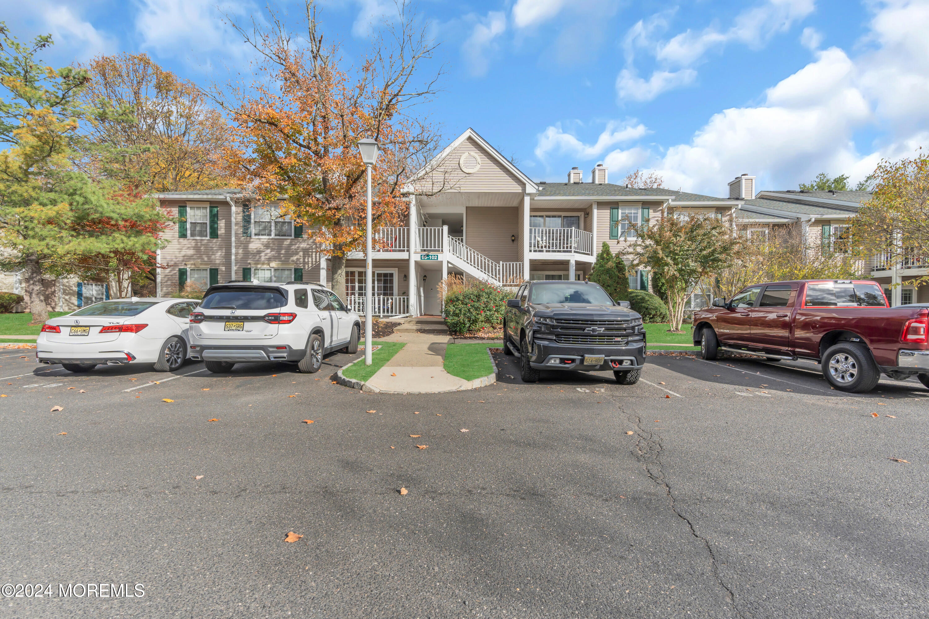 100 Beaumont Court, Tinton Falls, New Jersey image 23