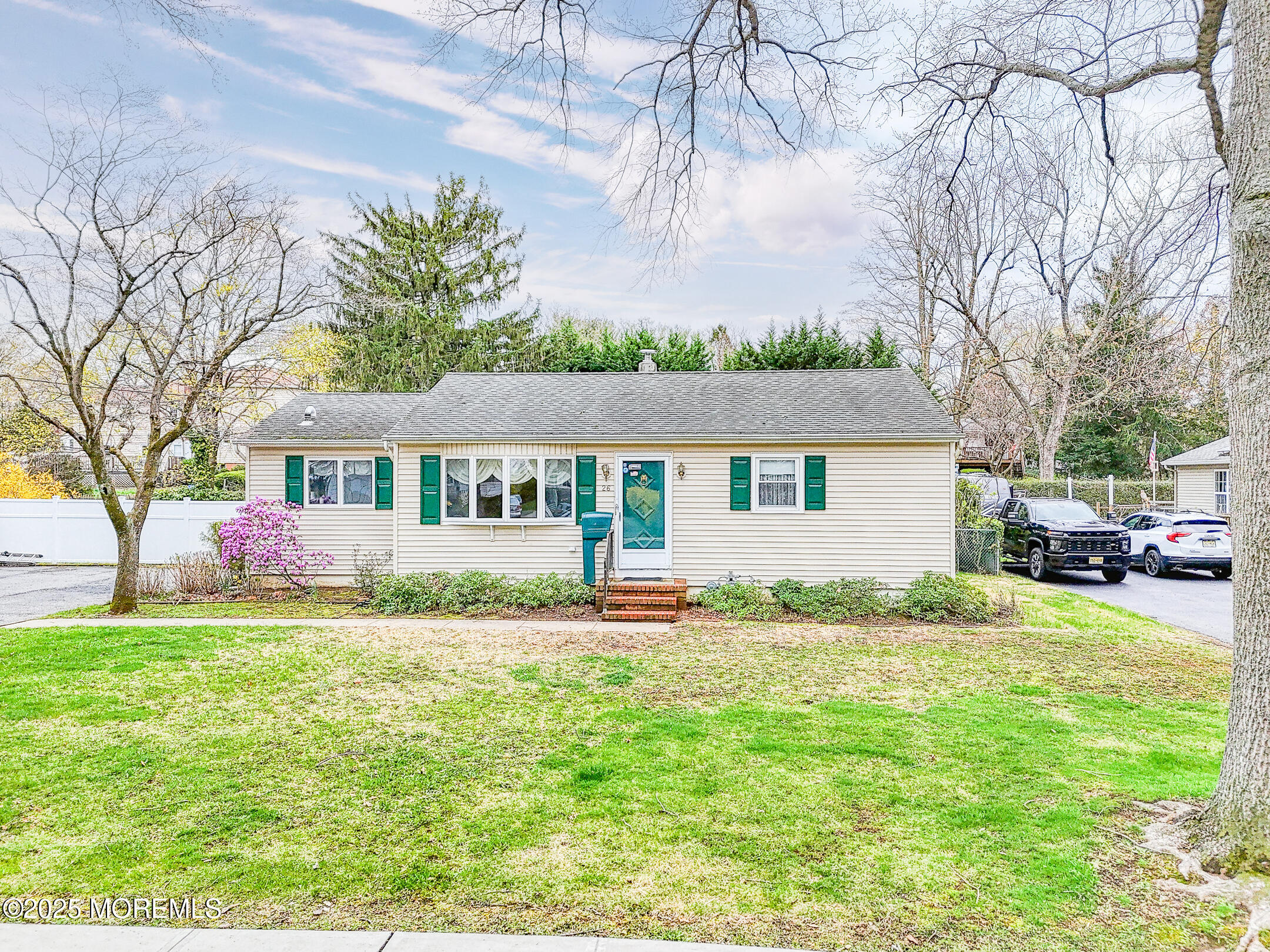 Listing image 1