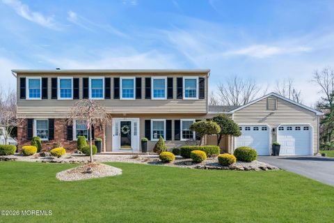 Homes For Sale - 27 Heron Drive<br/> Monmouth County, Marlboro, NJ 07746