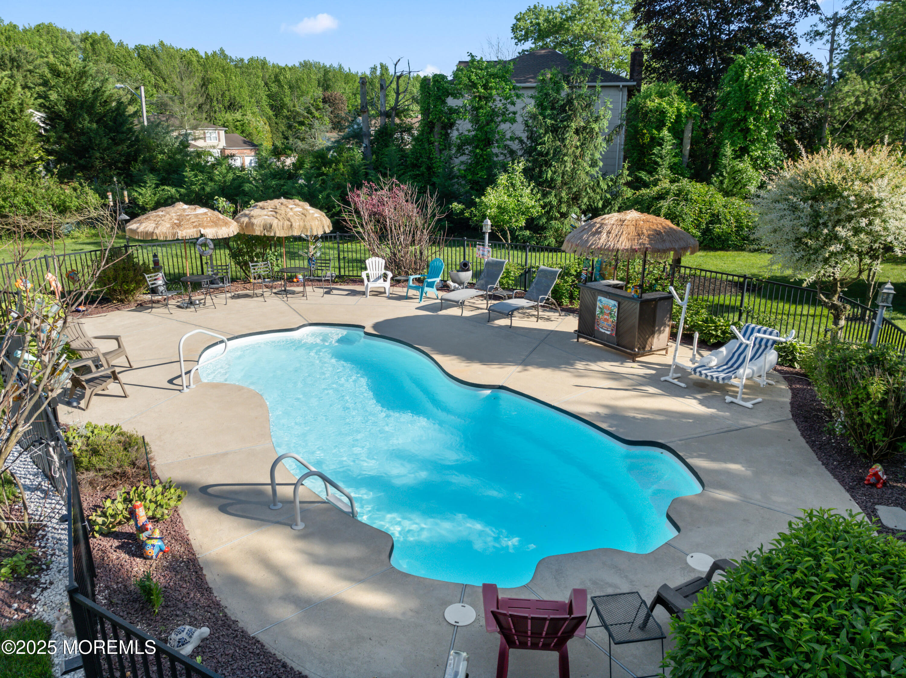 19 Dartmoor Drive, Manalapan, New Jersey image 40