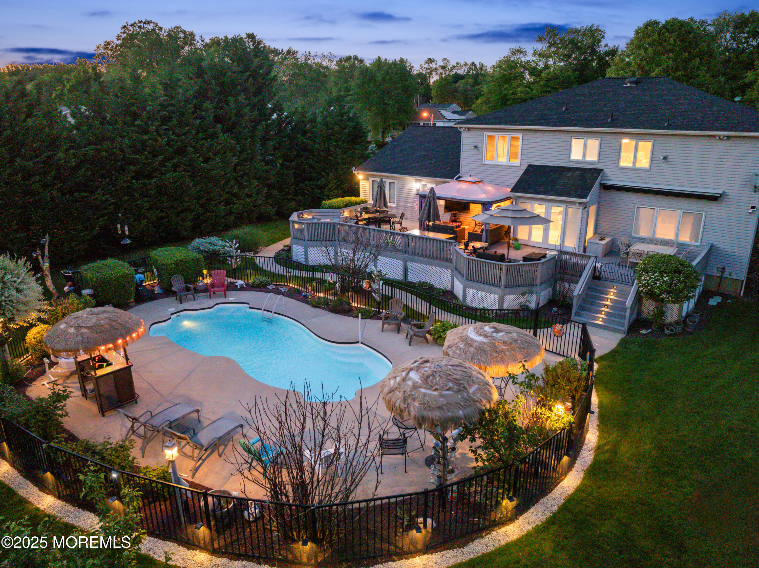 19 Dartmoor Drive, Manalapan, New Jersey image 5
