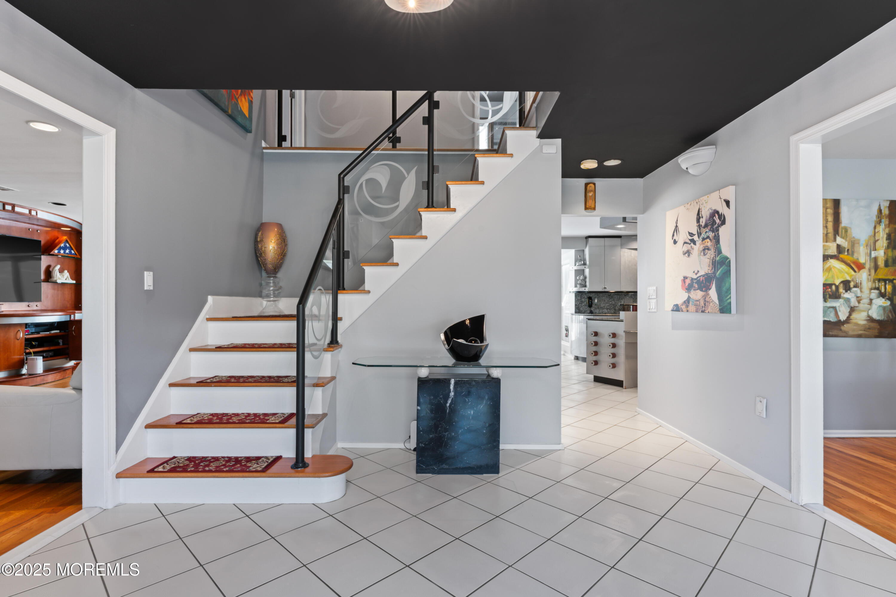 19 Dartmoor Drive, Manalapan, New Jersey image 7