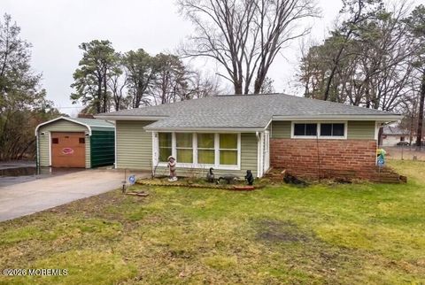 Homes For Rent - 2 Coosa Trail<br/> Browns Mills, NJ 08015
