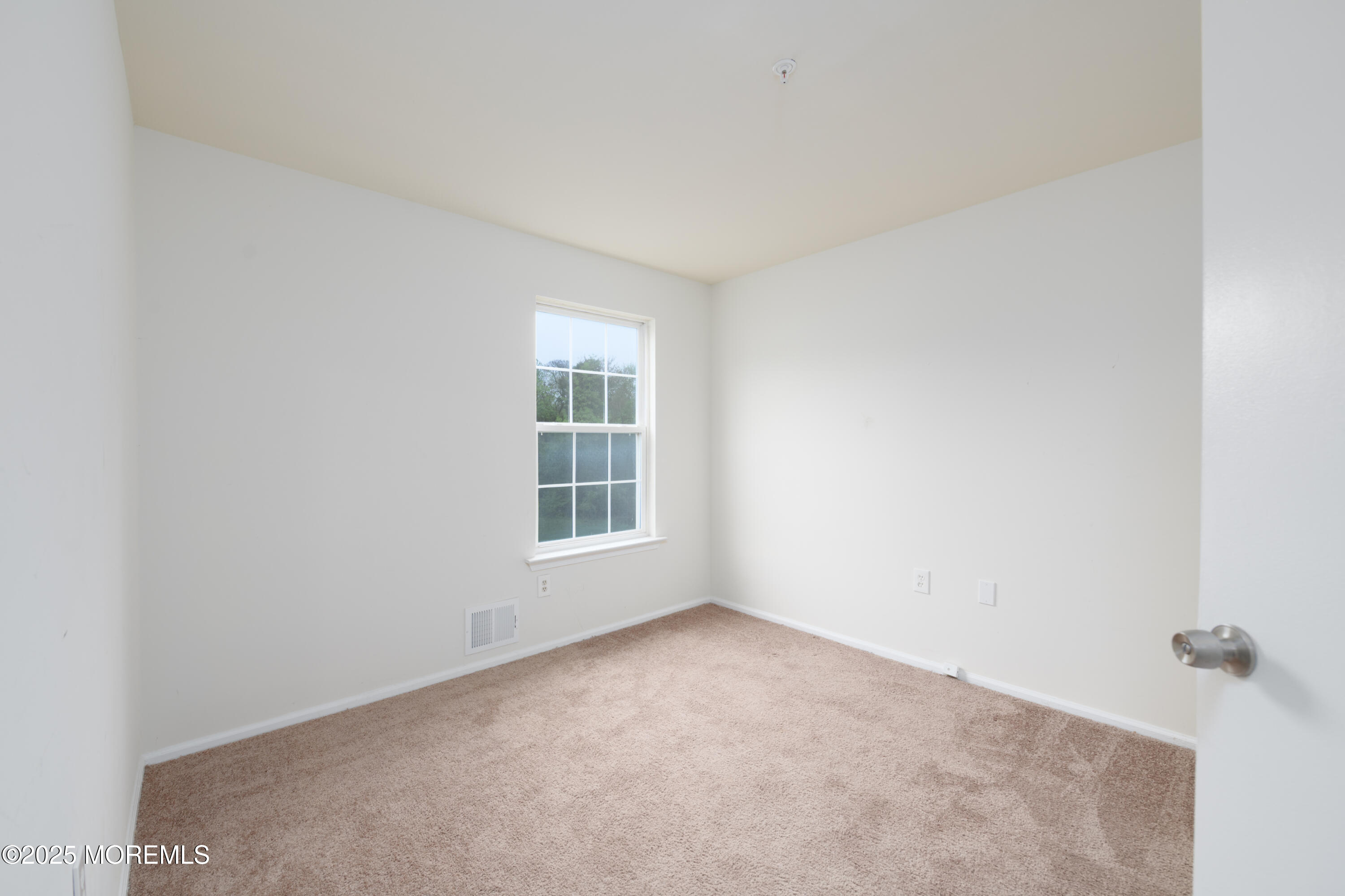 10 Basset Court, Tinton Falls, New Jersey image 13