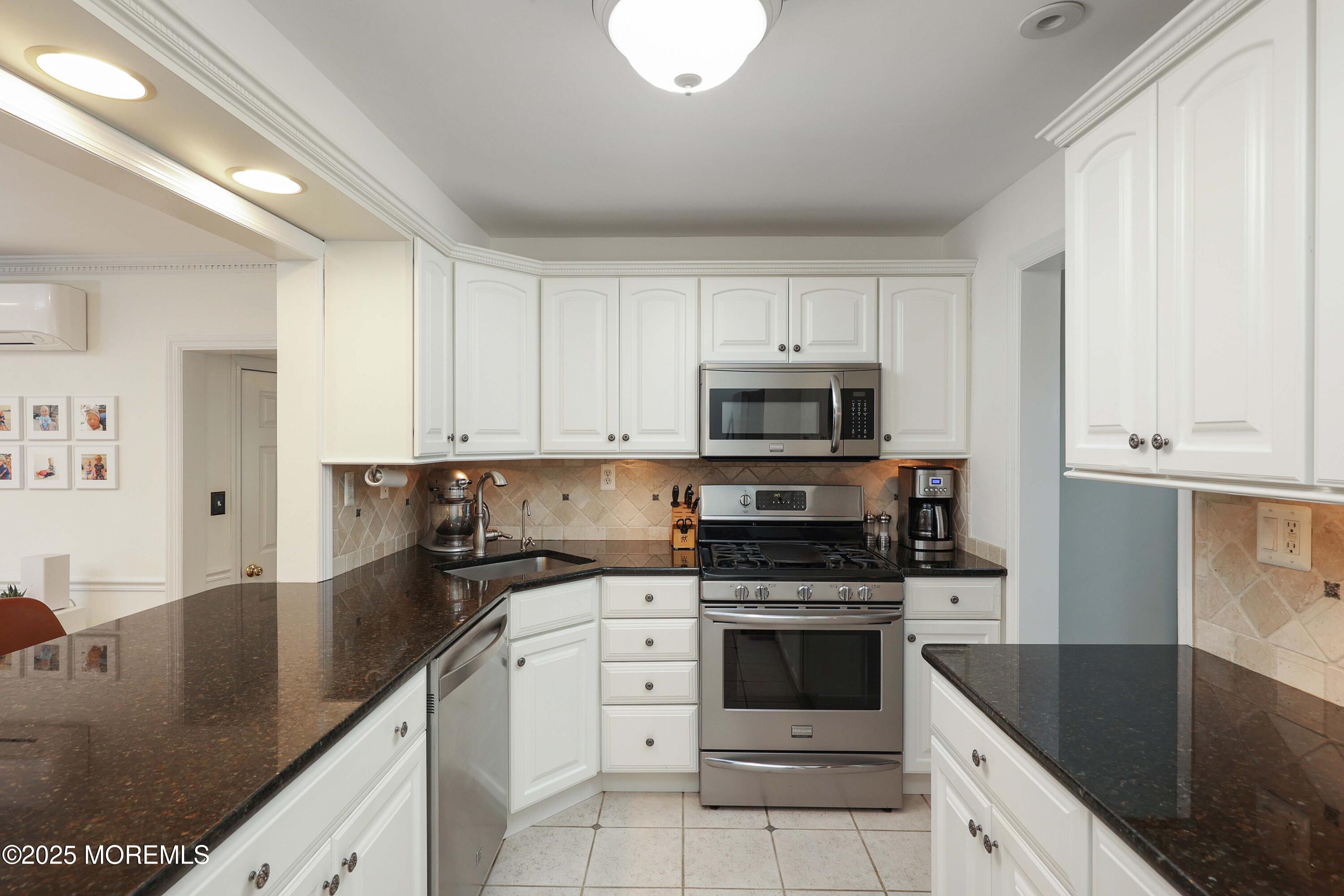 175 Pinckney Road, Little Silver, New Jersey image 17