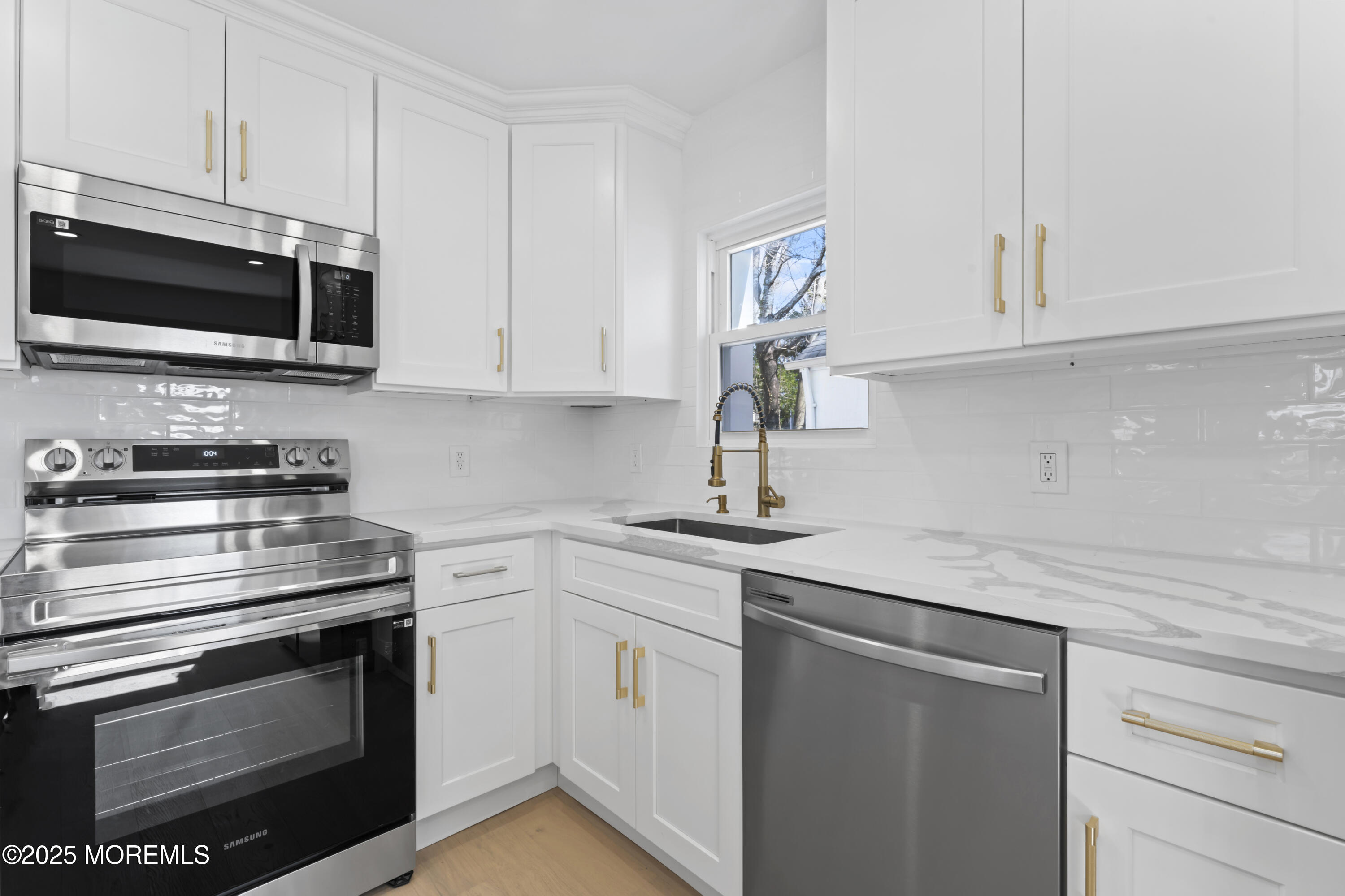 100 Grand Avenue, Atlantic Highlands, New Jersey image 14
