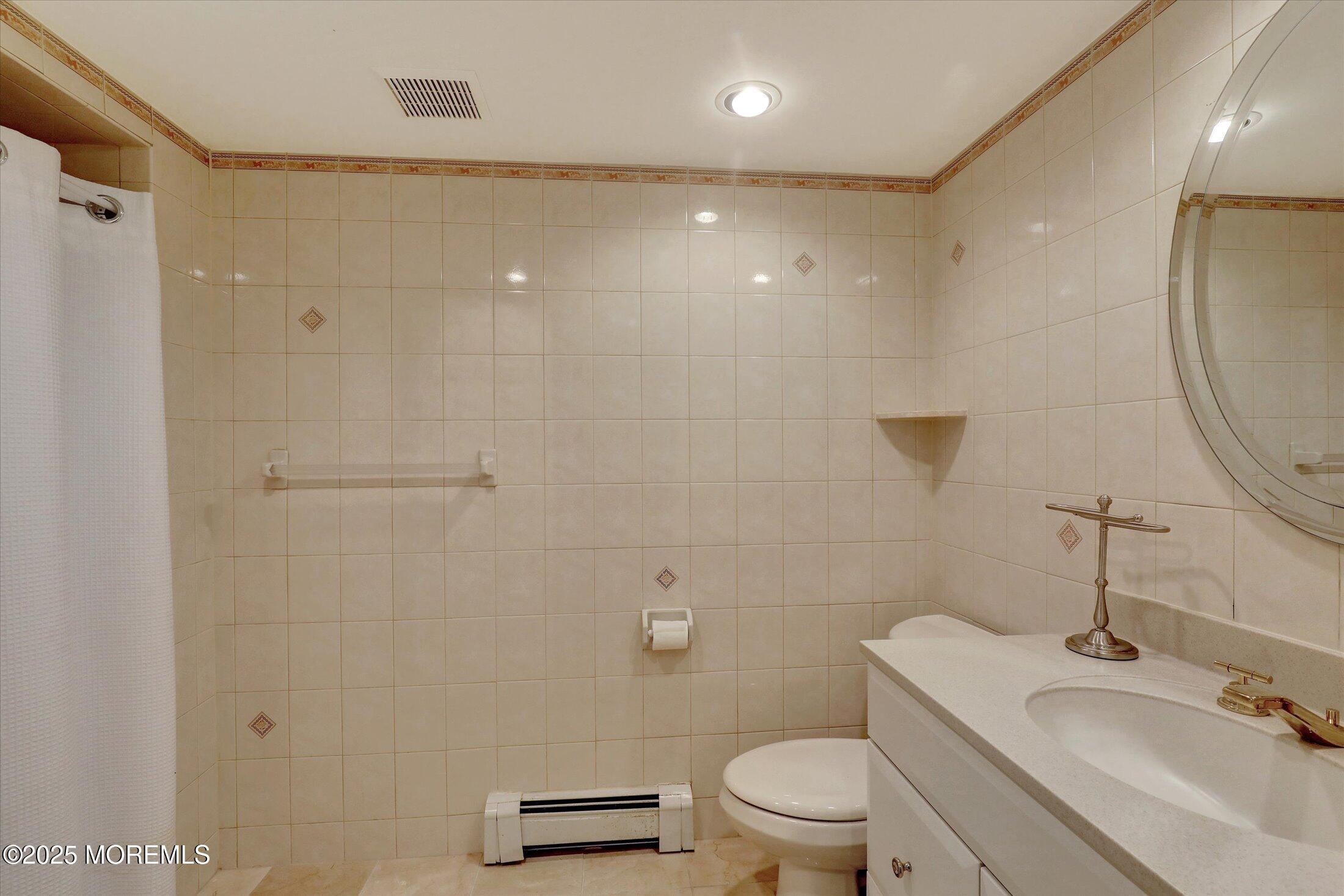 11 Beth Drive, Manalapan, New Jersey image 40