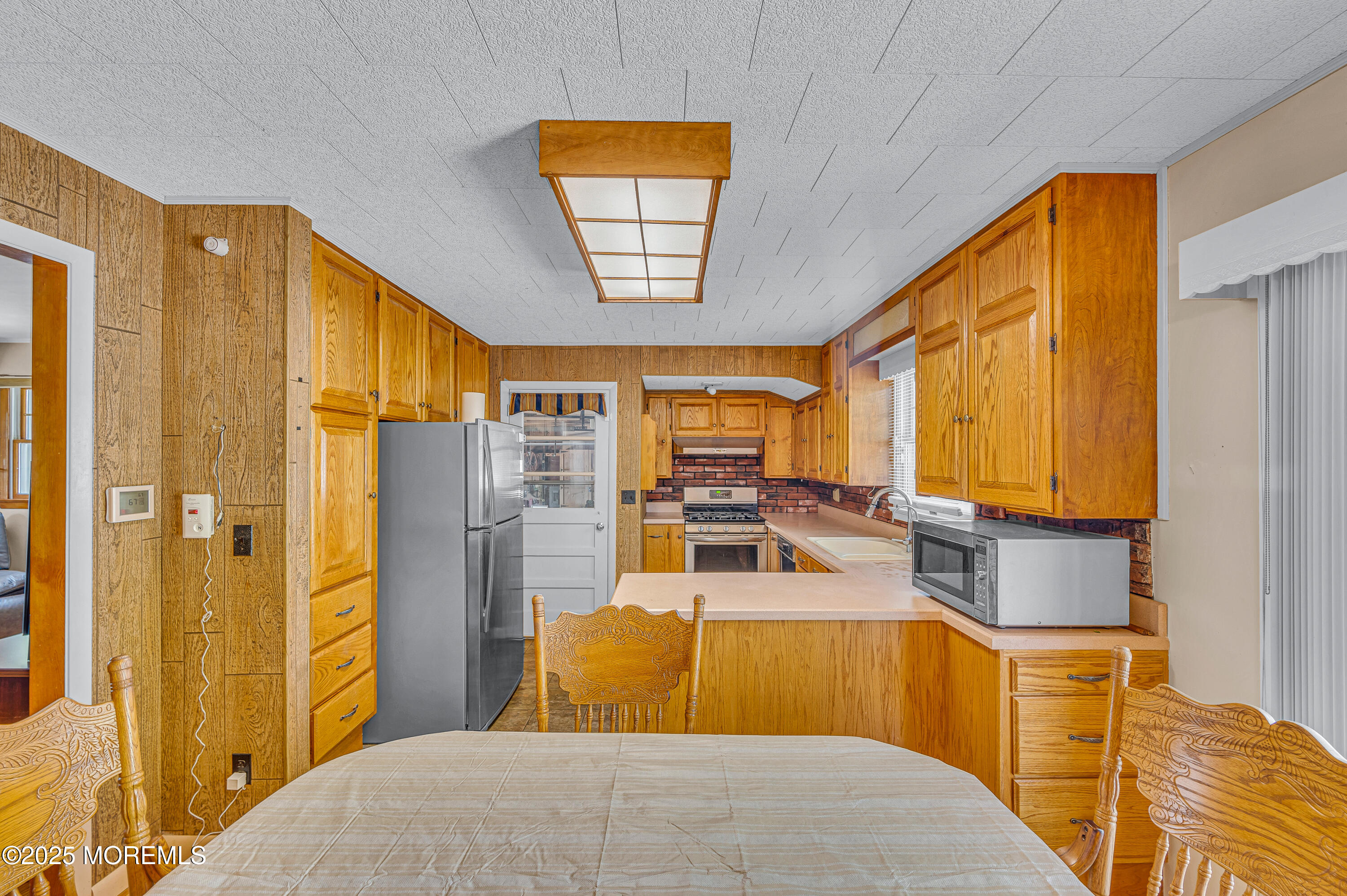 640 Thoroughfare Road, Brick, New Jersey image 13