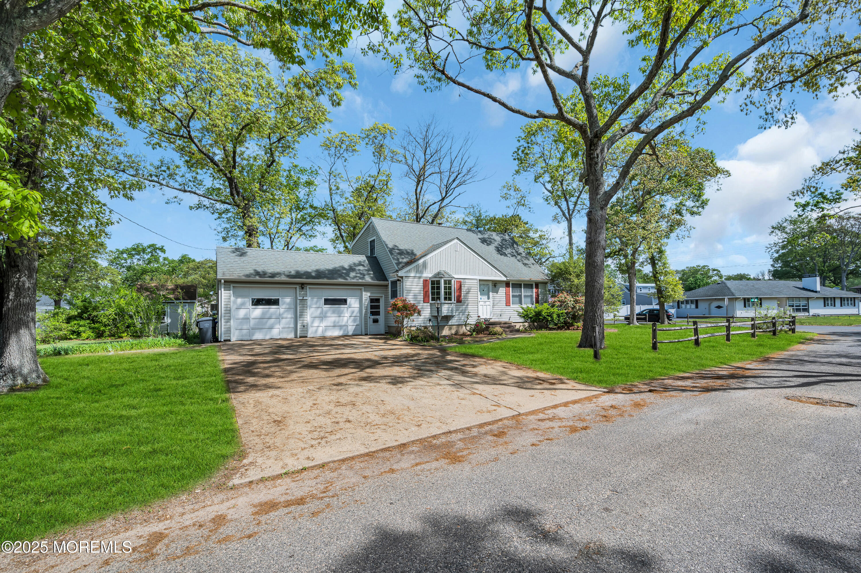 640 Thoroughfare Road, Brick, New Jersey image 1