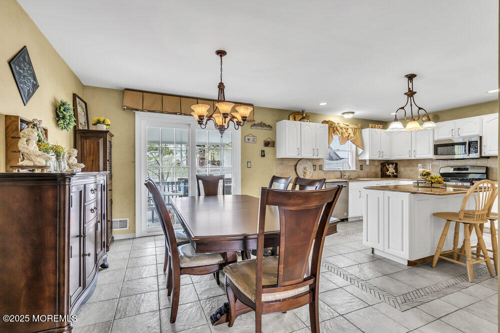 6 Muravski Court, South River, New Jersey image 11